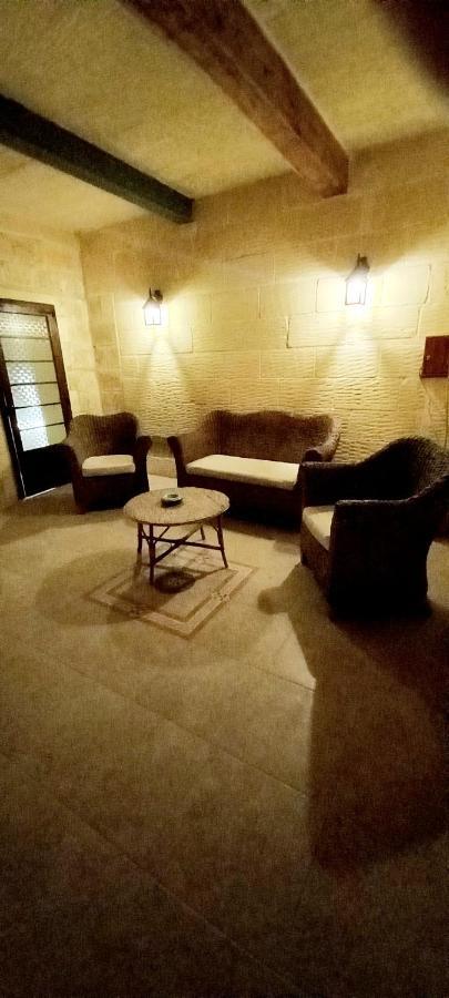 Ta Majsi Farmhouse With Indoor Heated Pool San Lawrenz Zewnętrze zdjęcie