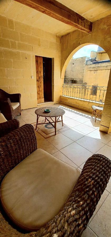 Ta Majsi Farmhouse With Indoor Heated Pool San Lawrenz Zewnętrze zdjęcie