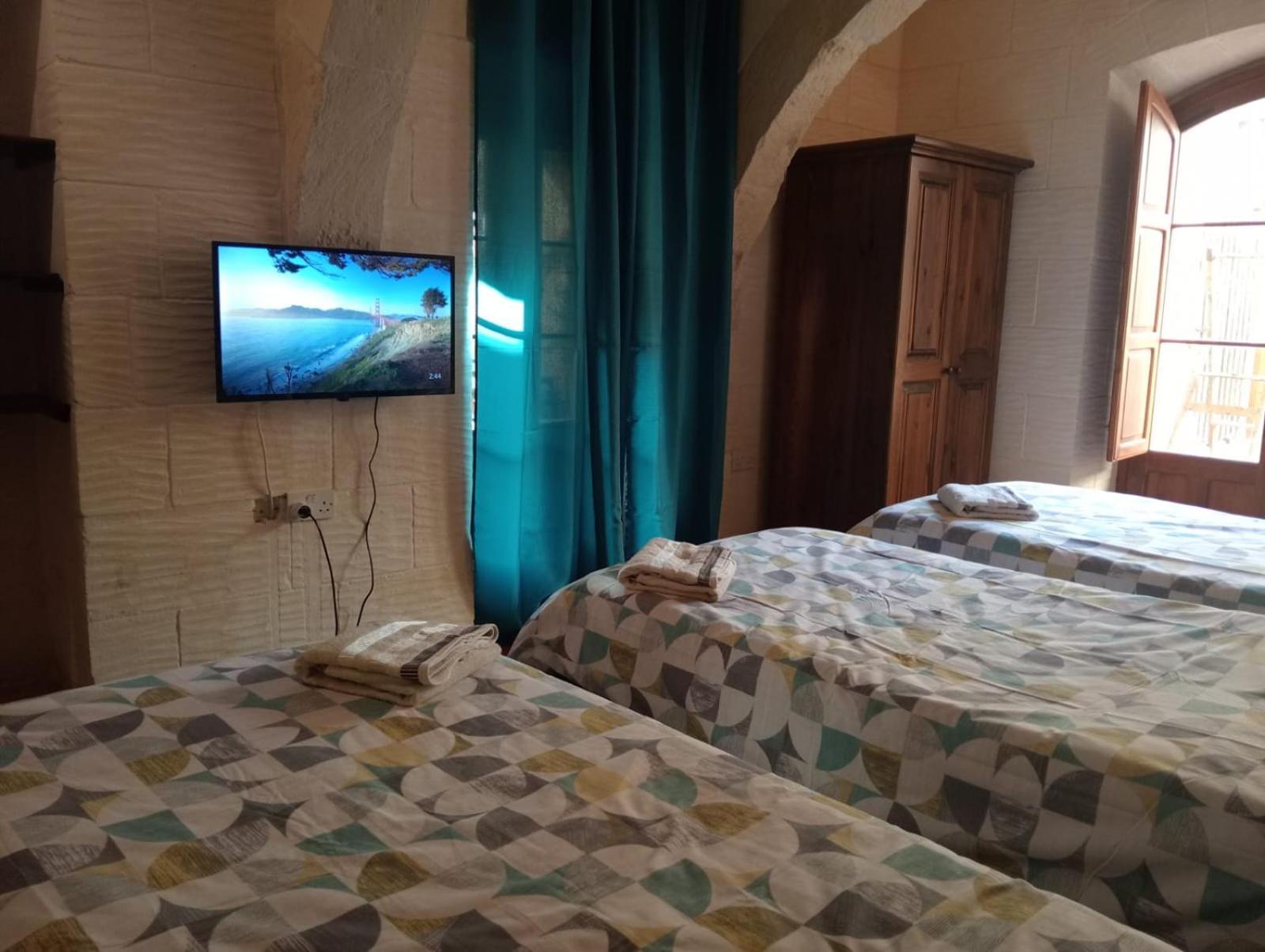 Ta Majsi Farmhouse With Indoor Heated Pool San Lawrenz Zewnętrze zdjęcie